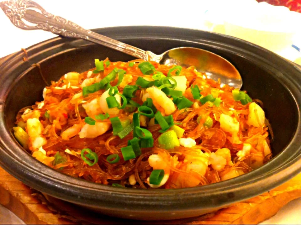 Braised seafood & dried shrimp with vermicelli|skyblueさん