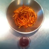 Snapdishの料理写真:Spicy Fries|ted loydさん