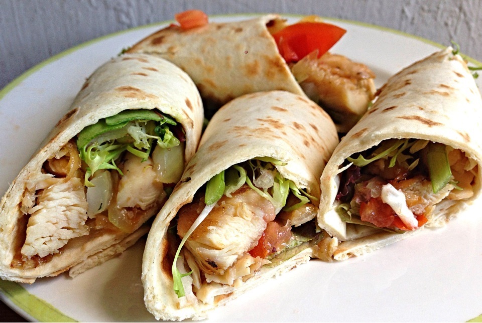 Grilled chicken tortilla/Missty SnapDish[スナップディッシュ] (IDu089Da)