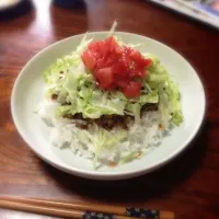 Snapdishの料理写真:タコライス|NinNiさん