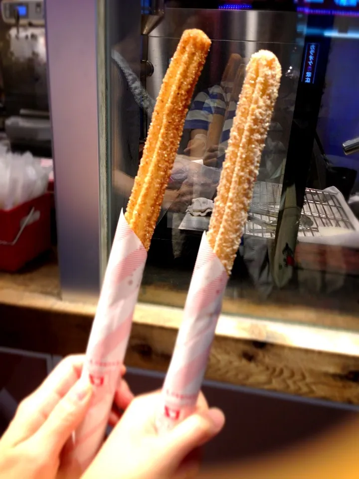 Cinnamon and milk tea churros|PhUnGさん