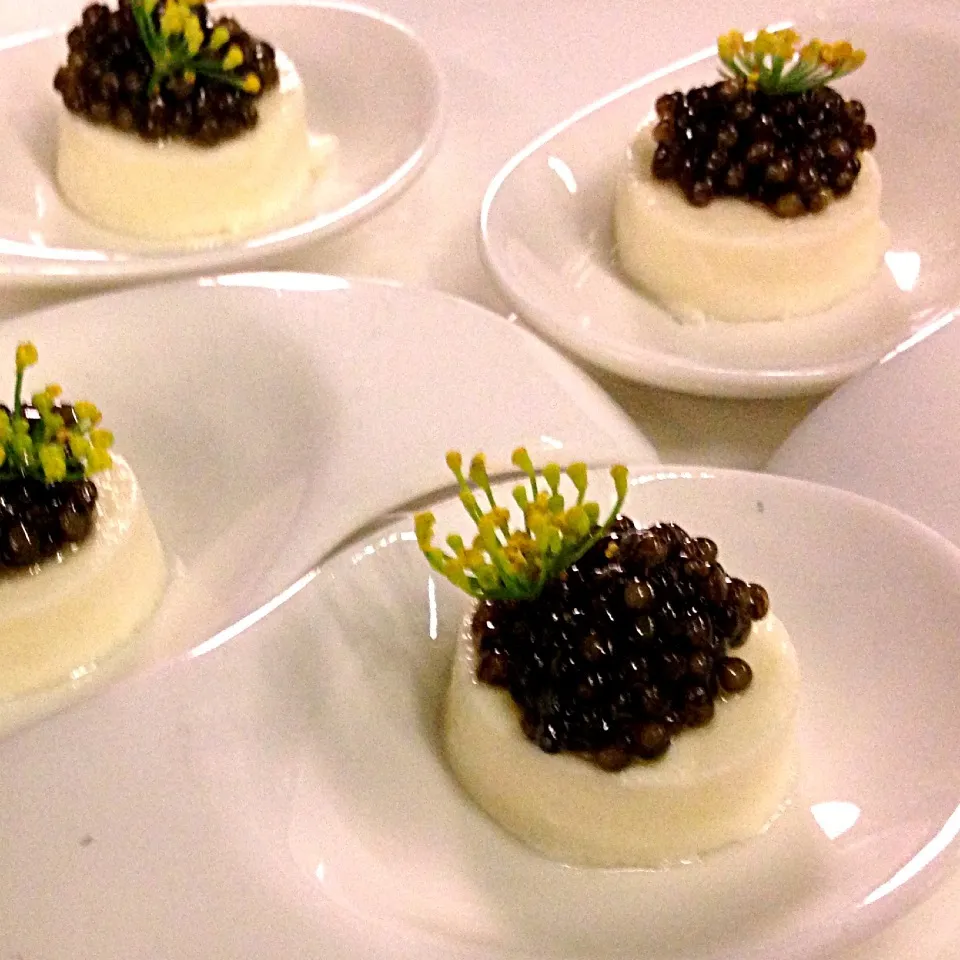 Tofu with caviar|willzさん