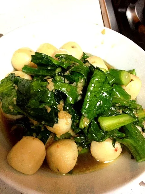 Kai lan stirfried with garlic and fishballs in oyster sauce|Ong Sor Fernさん