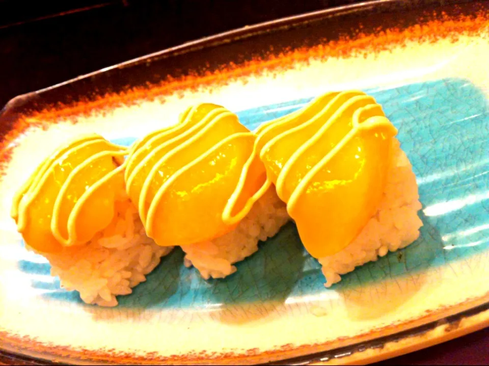 Mango & soft shell crab roll|skyblueさん