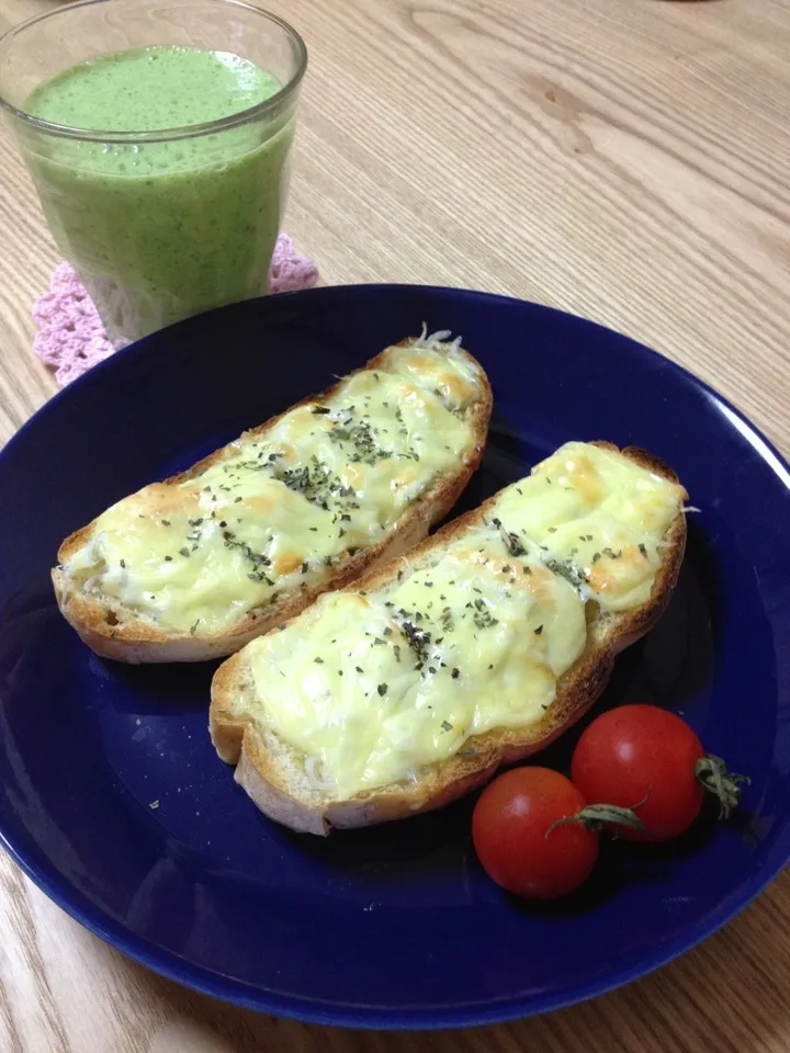 シラスのタルティーヌ柚子胡椒味|ともちんさん