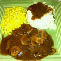 Salisbury steak with mash potatoes gravy and corn|floresさん