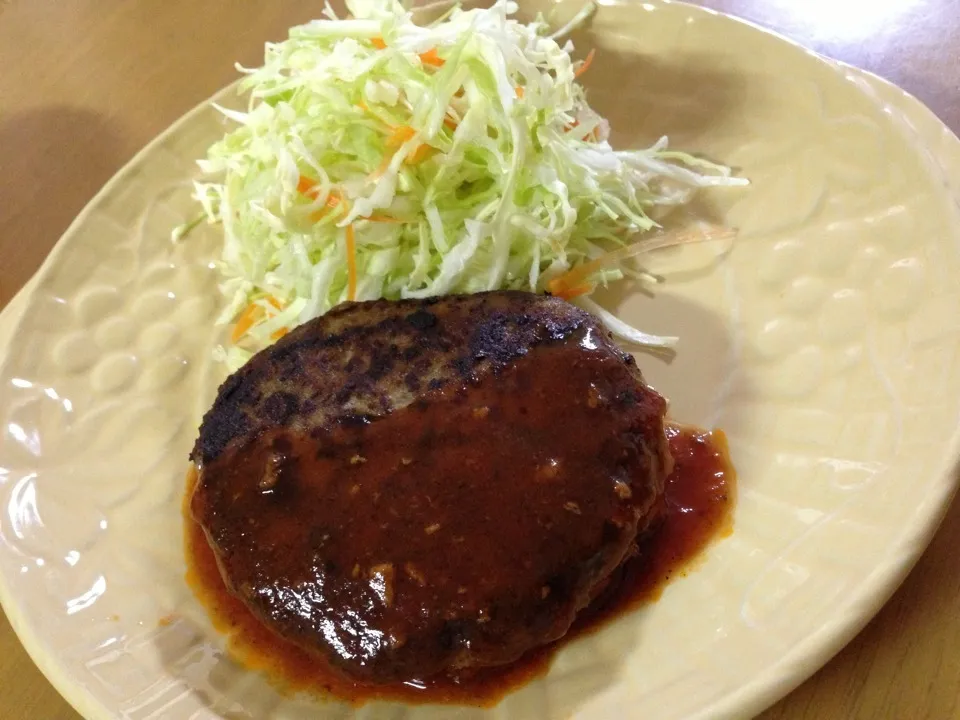 昨日の晩御飯のハンバーグ|あやちむさん