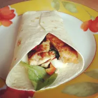 Snapdishの料理写真:Wrap with chicken|Steffi Engelsさん