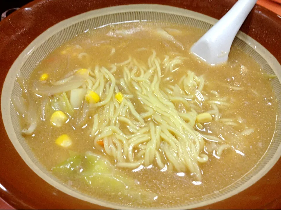 Snapdishの料理写真:〆の味噌ラーメン|岩﨑 正勝さん