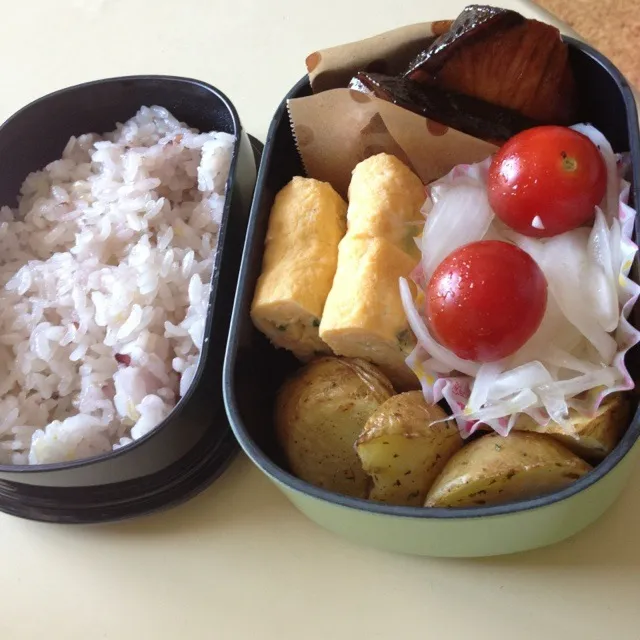 今日のお弁当♡ぶり照り|タクローさん