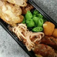 お弁当＊チキン南蛮・スナックえんどう・たらこスパ・チーズﾊﾝﾊﾞｰｸﾞ・コーンコロッケ|かいたんさん