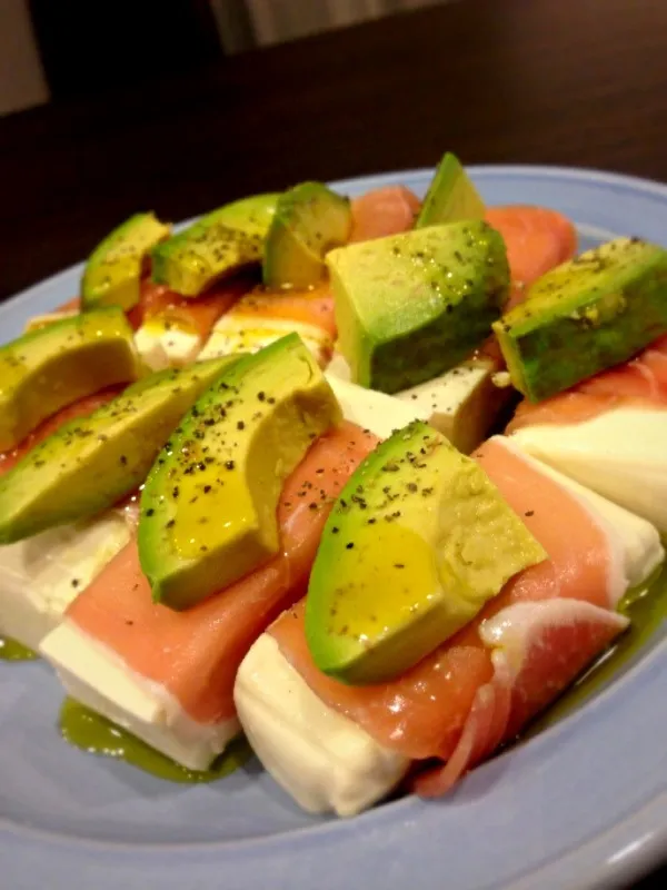 絹ごし豆腐の生ハム巻き|やぎさん