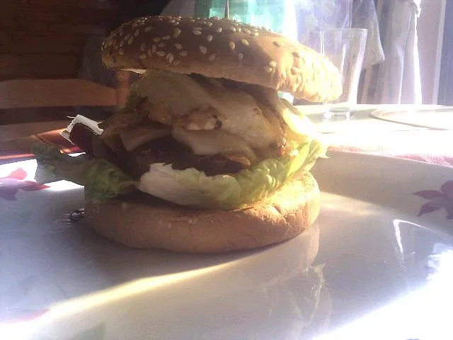 mega blue cheese veggie burger with egg and mushrooms|hari shankerさん