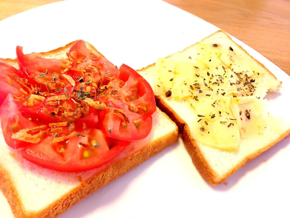 ゴーダポワブルとトマトのトースト|ユキさん