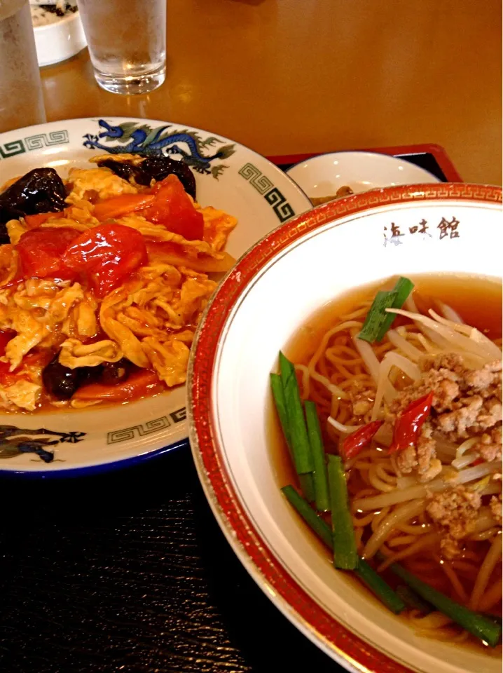 台湾ラーメンつき、卵とトマトの塩炒め780円|minaさん