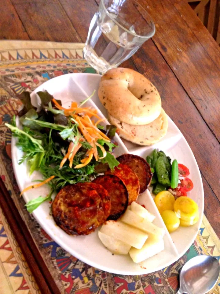 |宮里砂智子さん