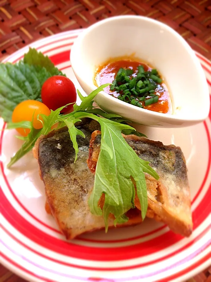 Jun1's Spicy sauce of fried mackerel🐟順一さんの揚げ鯖の辛味ｿｰｽ添え|🌈Ami🍻さん