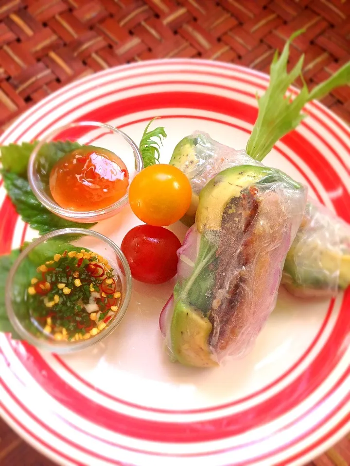 Raw spring rolls fried mackerel🐟揚げ鯖の生春巻き🎵|🌈Ami🍻さん