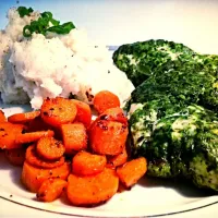 Chimmichurri Chicken, mashed Potatoes & Carrots|Sarah Gagnonさん