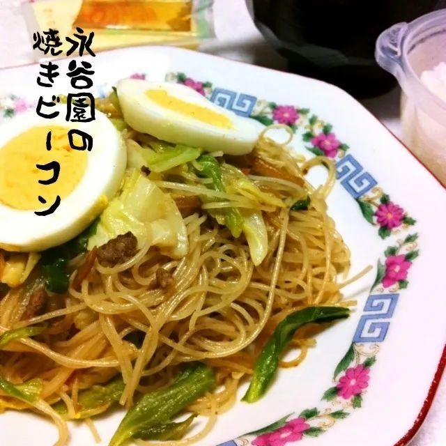 130605-永谷園の焼きビーフン、卵豆腐、インスタント味噌汁、ご飯 ¥230 #夕食|dune725さん