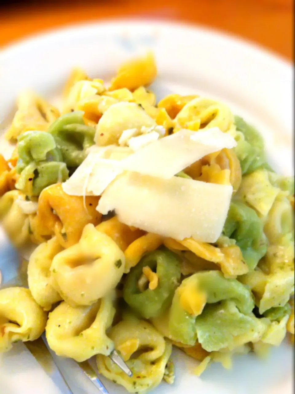 Cheesy tortellini with pesto sauce|Juliee ~ ジュリーさん