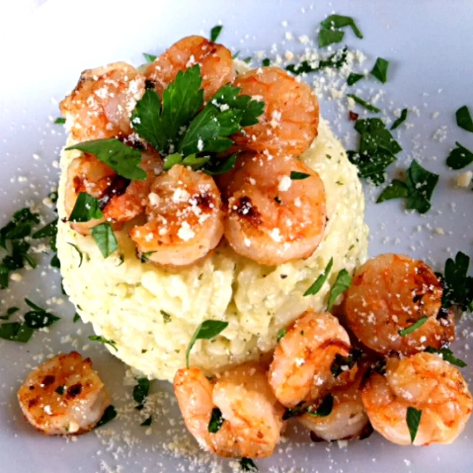 Grilled Shrimp over Parmesan Risotto|lindsay robesonさん