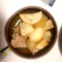 Snapdishの料理写真:豚肉と大根の煮物|こぺんさん