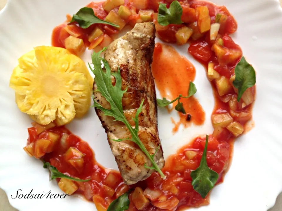 Snapdishの料理写真:Pan-Fried Sea Bass w/ Sweet & Sour Sauce|sodsai sumさん