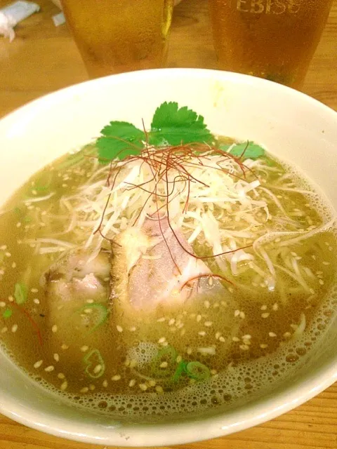 Snapdishの料理写真:麺劇場玄瑛の玄瑛流冷やし拉麺＠福岡 薬院|Yasuhiro Koikeさん