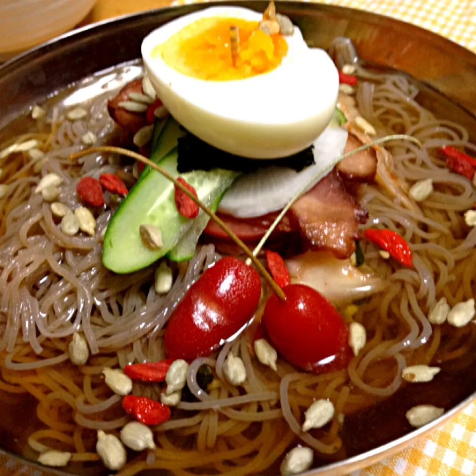 冷麺 主人と私の晩御飯|シンリーさん