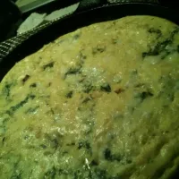 Spinach, kale, sausage and smoked Gouda frittata|Dan Zarinさん