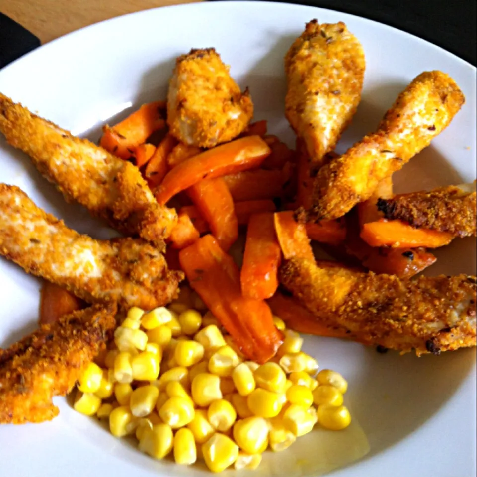 Chicken Goujons with Sweet Potato and Sweetcorn|Nicole Avisさん