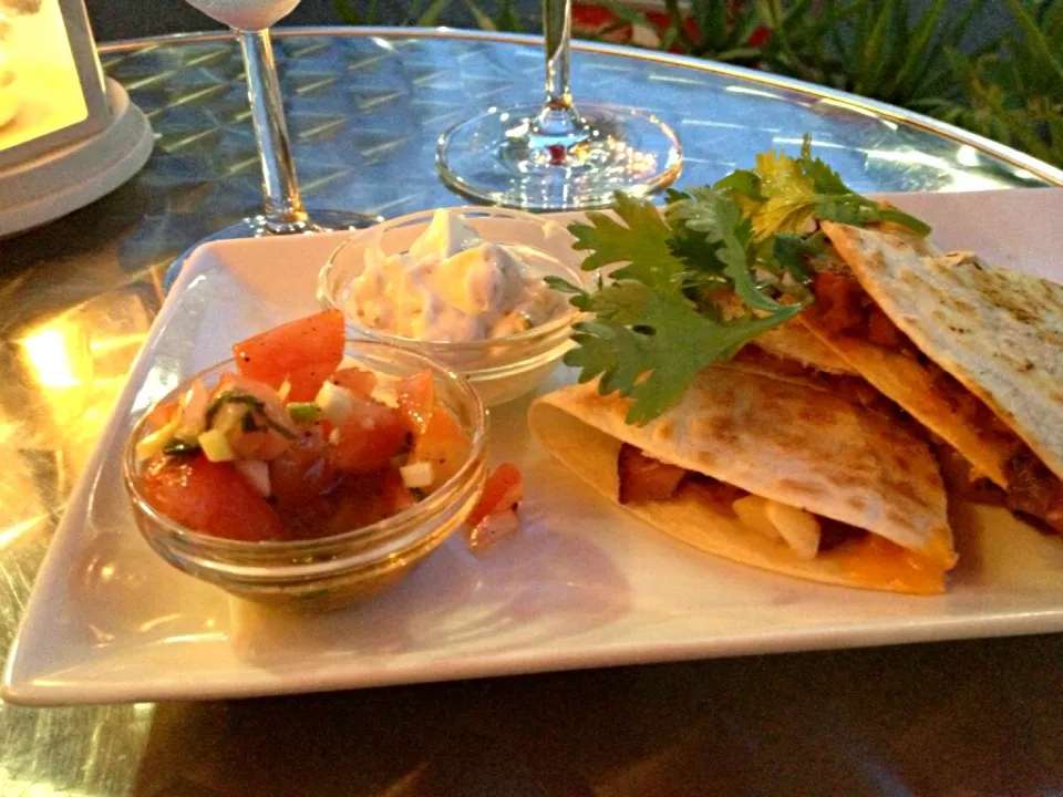 Smoked Pork Rib Quesadilla w/Jalapeno Cream|Chris Shannonさん