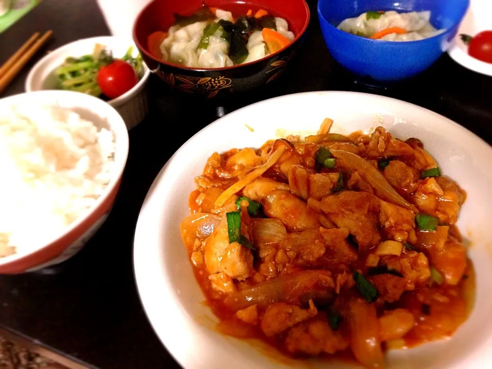 鶏チリと水餃子と間引き菜のナムル|はなびさなさん