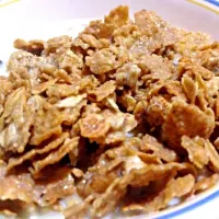 Banana Nut Crunch cereal with soy milk|kurt drysdaleさん