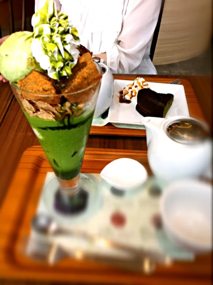 大阪駅のグランフロント大阪 南館 nana’s green tea  4F（和カフェ)|Babyelephant-Tさん