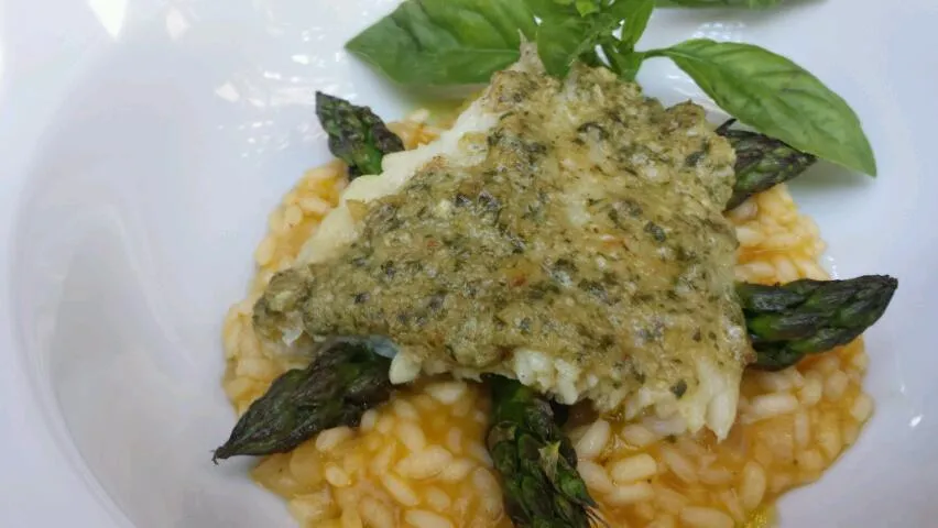 Snapdishの料理写真:Walnut Basil Blue Cheese crusted White Fish over Asparagus Risotto|sonya keisterさん