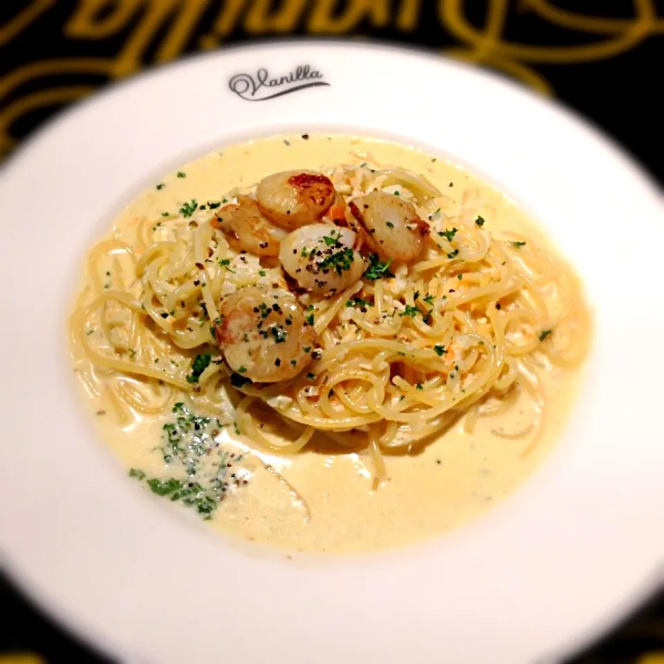 Snapdishの料理写真:Ebi Roe Scallop Spaghetti|nicky tangさん