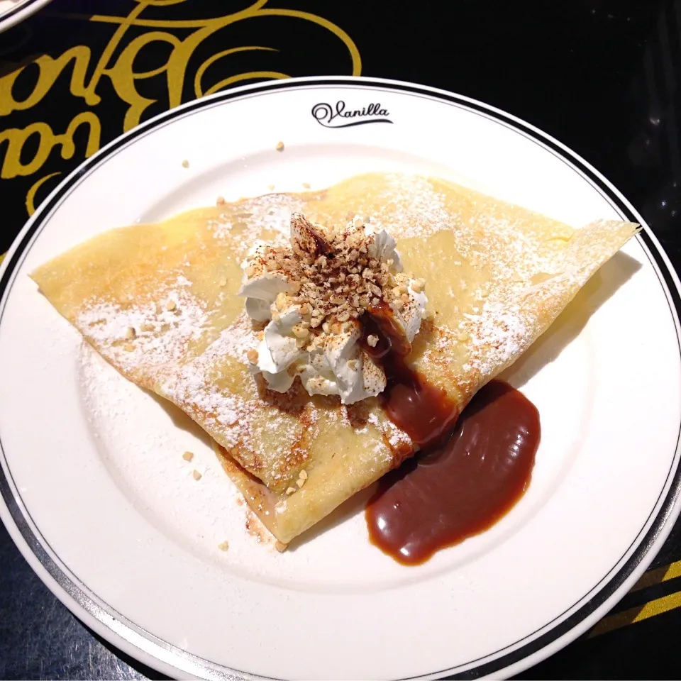 Coffee Caramel Almond Crepe|nicky tangさん