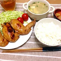 Snapdishの料理写真:手羽先のにんにく醤油焼き|akanenさん