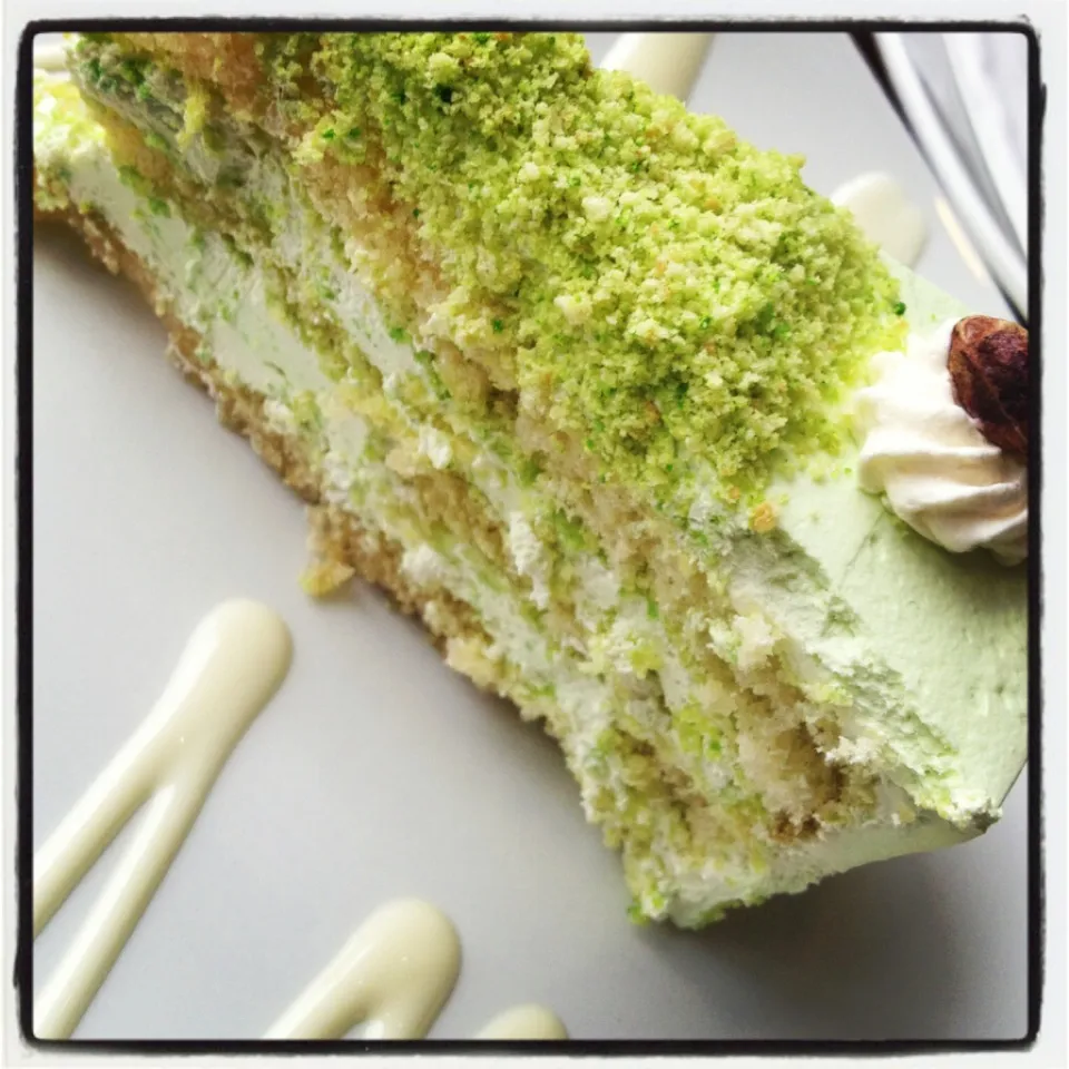 Pistachio gateau|shafiyaさん