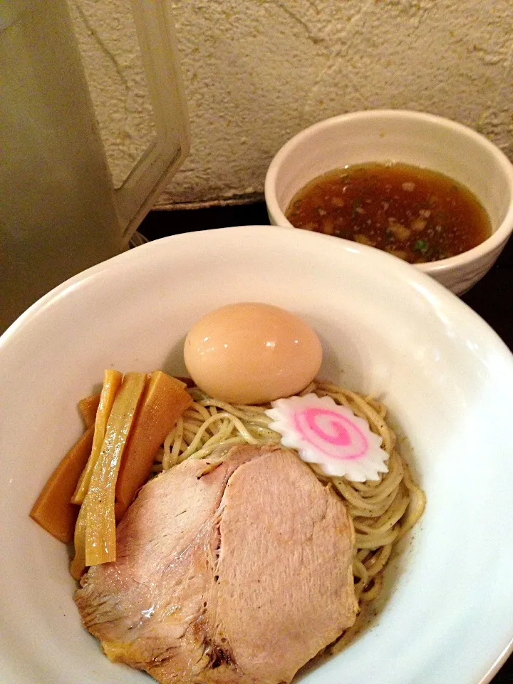 追い煮干あえつけ麺＋味玉@じゅる麺池田(目黒)|塩豚骨さん