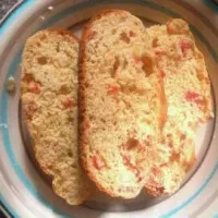 Snapdishの料理写真:red pepper and brie sourdough loaf|harry masonさん