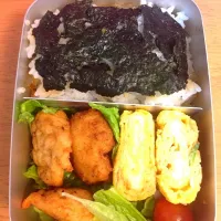 Snapdishの料理写真:豆腐と鶏挽肉の揚げ団子弁当|なほさん