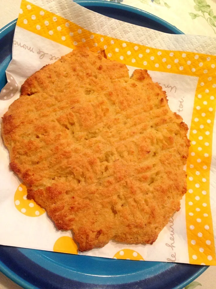 Snapdishの料理写真:でっかいおからのクッキー🍪|ももよーさん