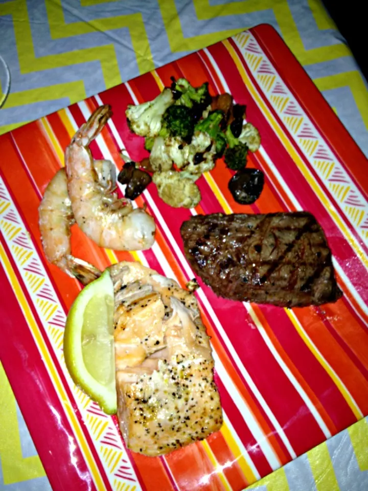 Snapdishの料理写真:Surf and Turf|ablasek17さん