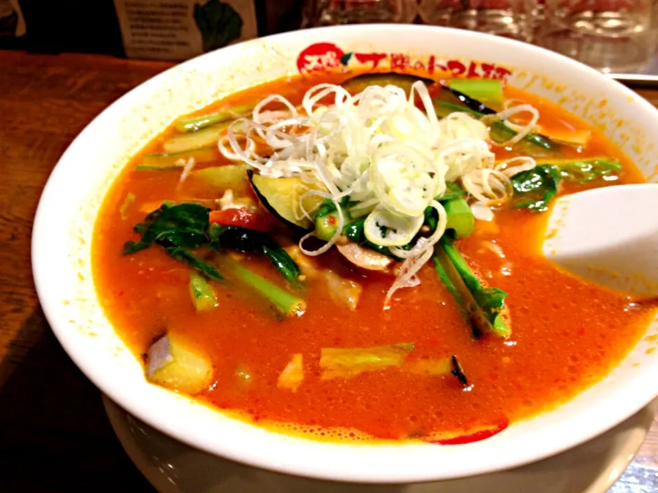 太陽の茄子ラーメン|よしみさん