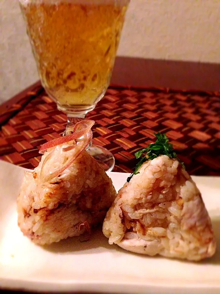 rice ball of shredded sea bream🍙鯛飯握り|🌈Ami🍻さん