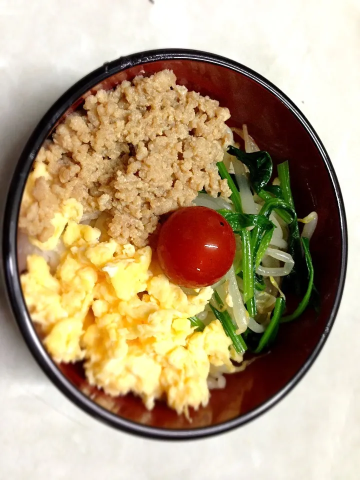 三色丼|さやか丸さん