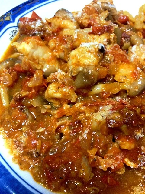 しめじと鶏肉のトマト煮|shikaelさん